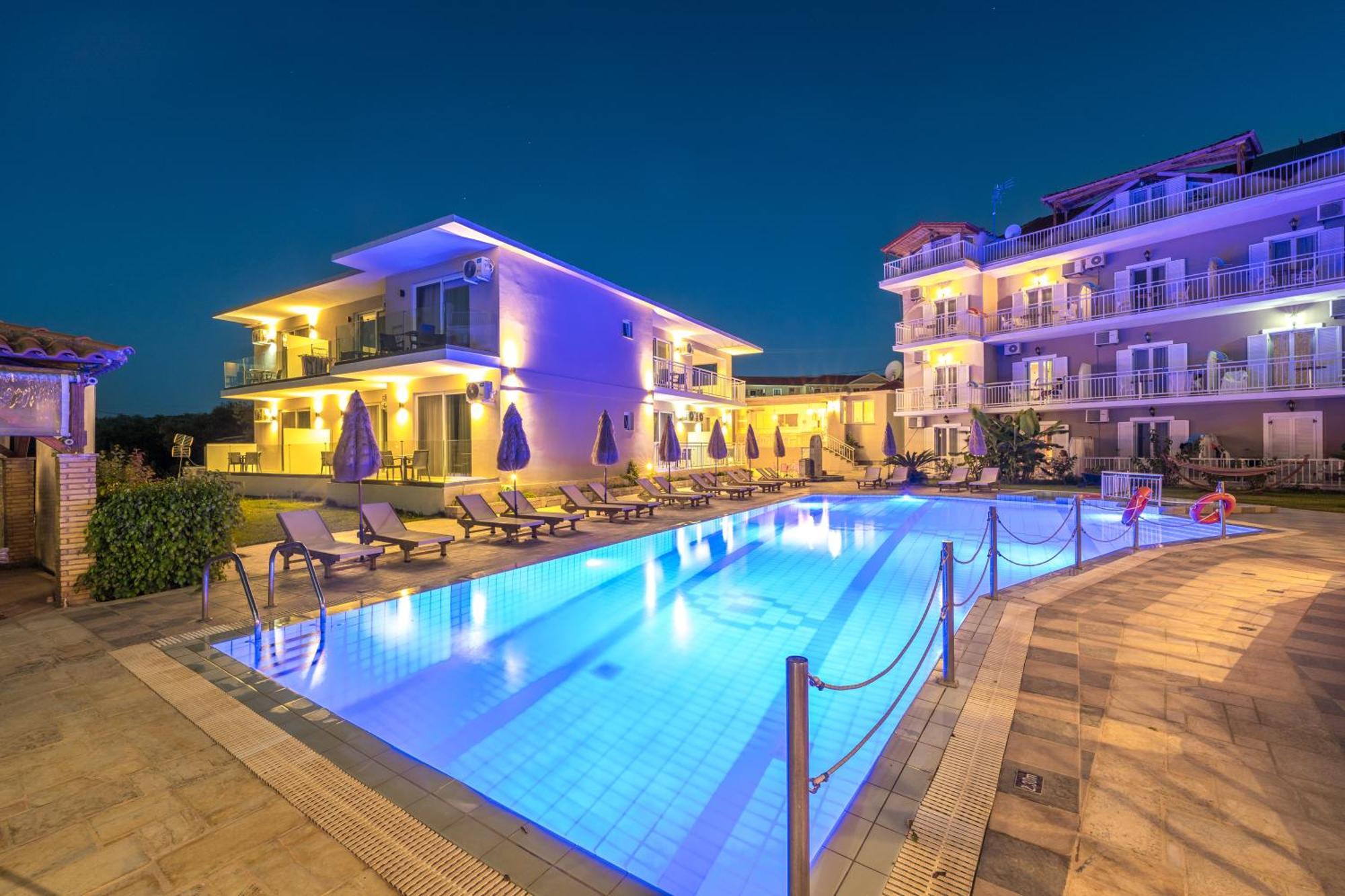 Amoudi Studios Apartments Hotel Ammoudi
