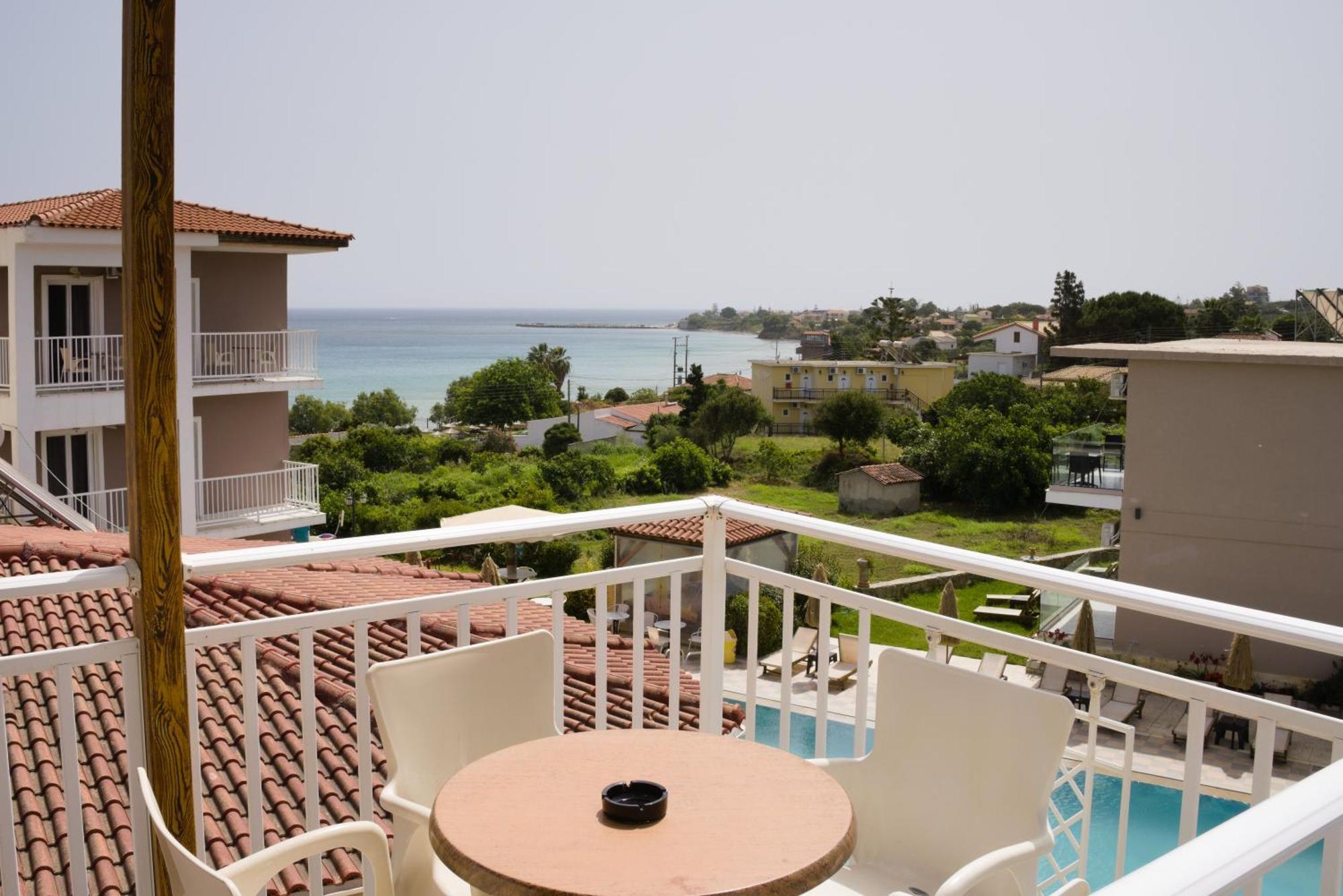 Aparthotel Amoudi Studios Apartments Hotel Ammoudi