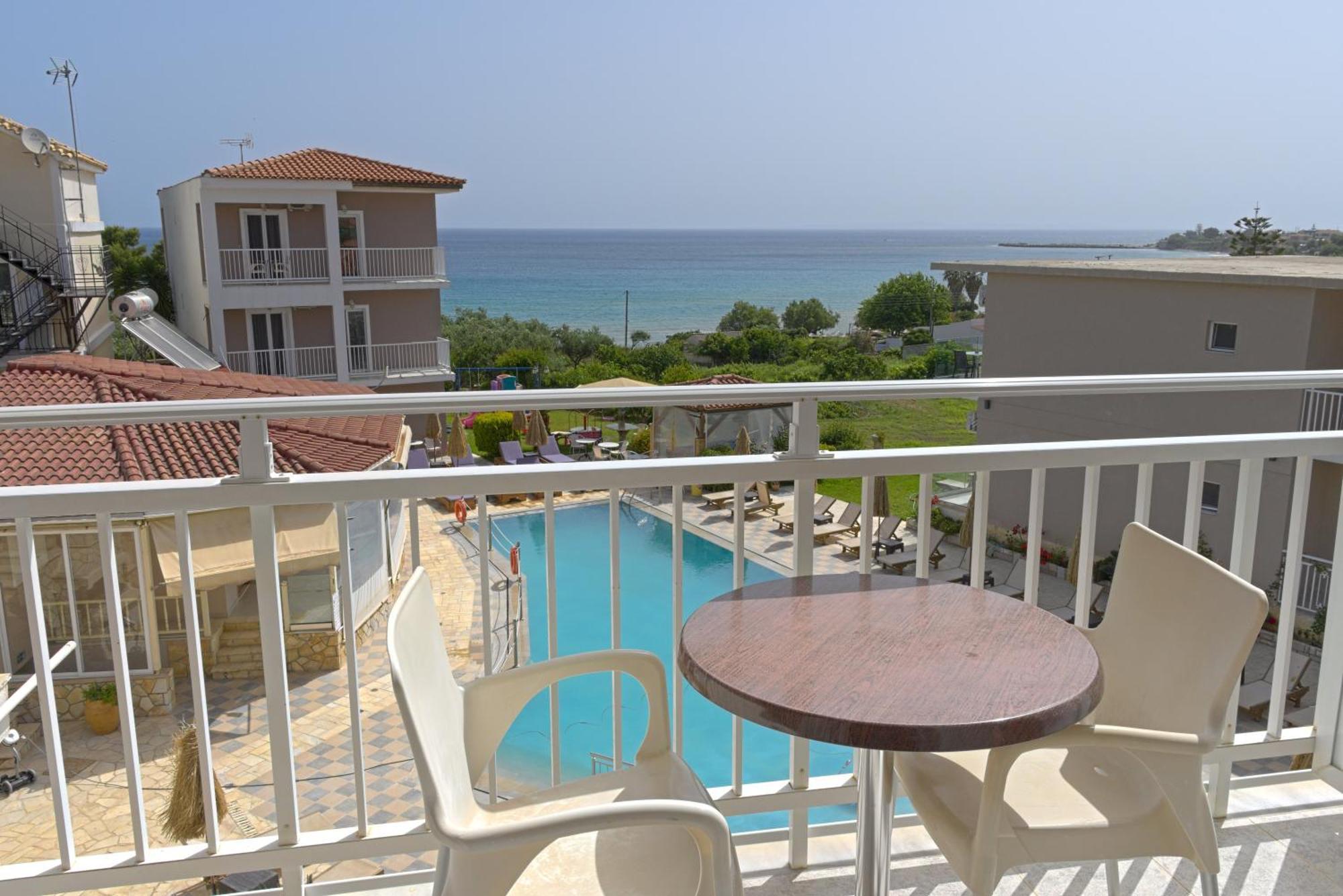 Amoudi Studios Apartments Hotel Hotel de apartamente