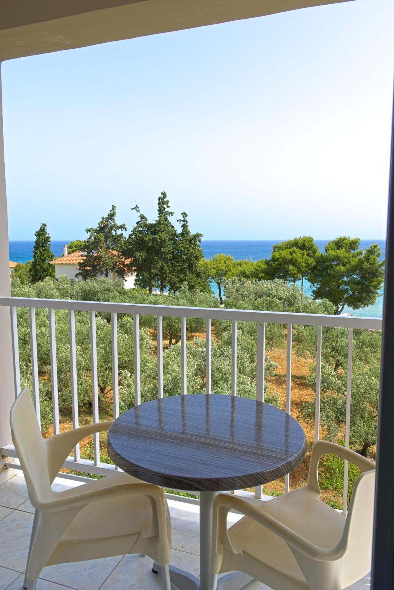 Amoudi Studios Apartments Hotel Hotel de apartamente Amoudi