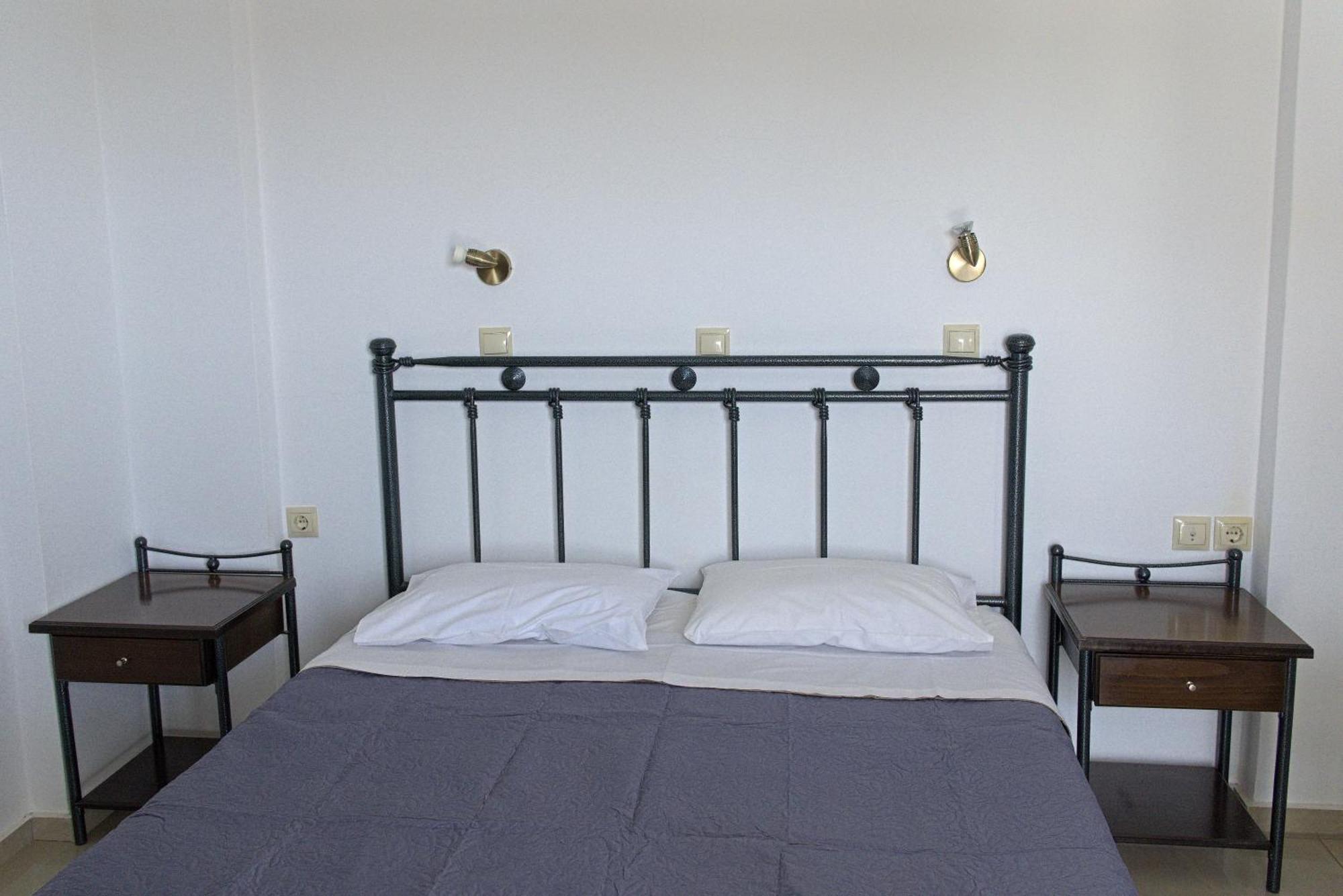 Amoudi Studios Apartments Hotel Hotel de apartamente