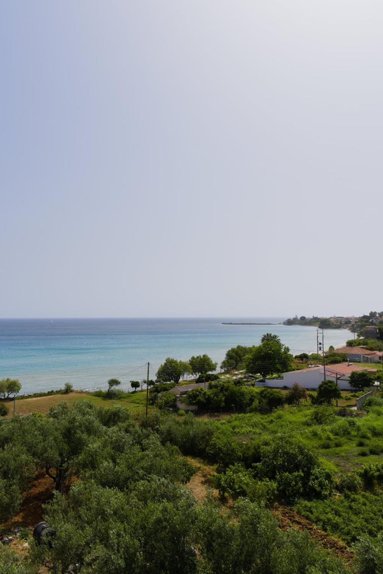 Amoudi Studios Apartments Hotel 3* Amoudi
