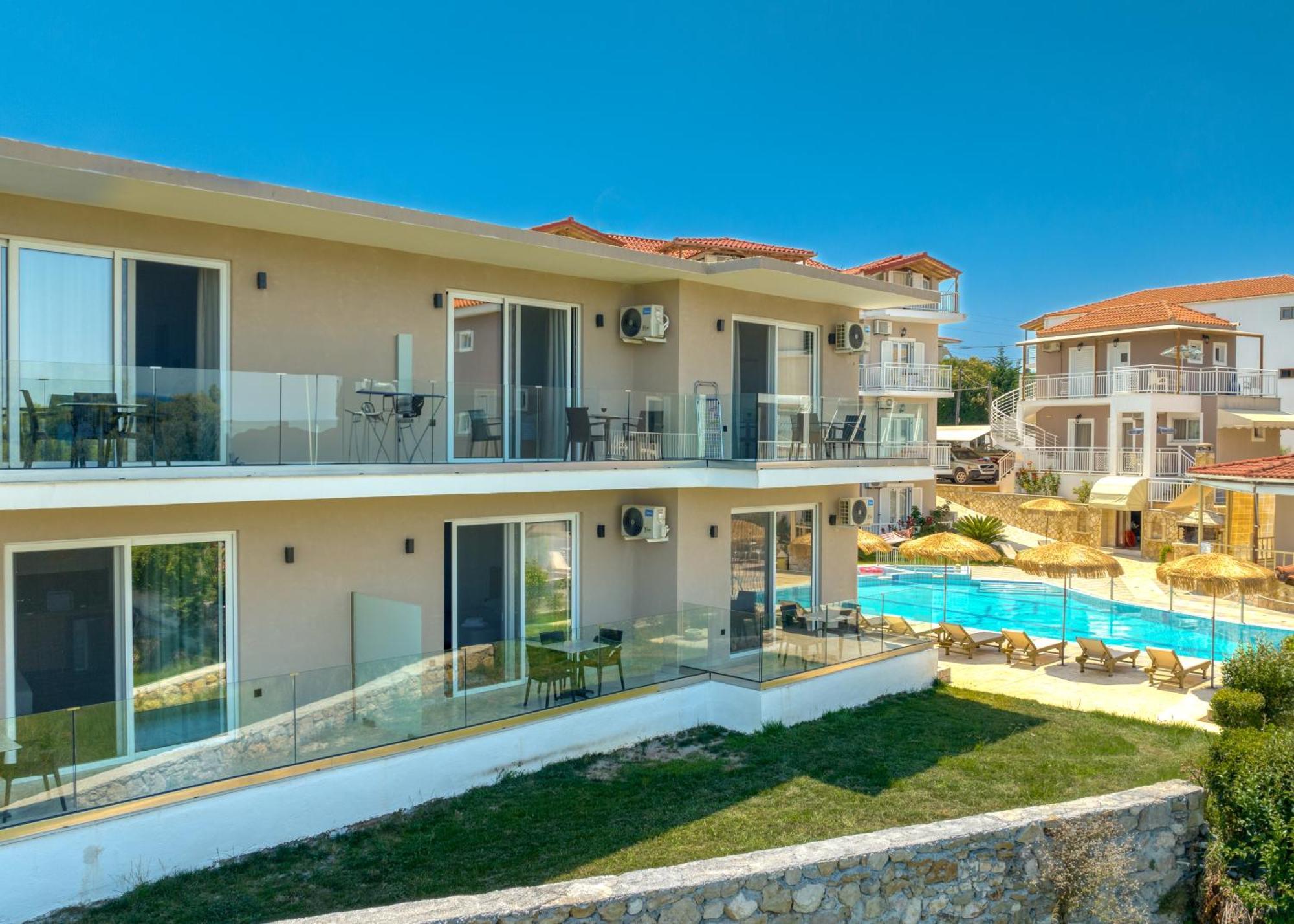 Amoudi Studios Apartments Hotel 3* Amoudi